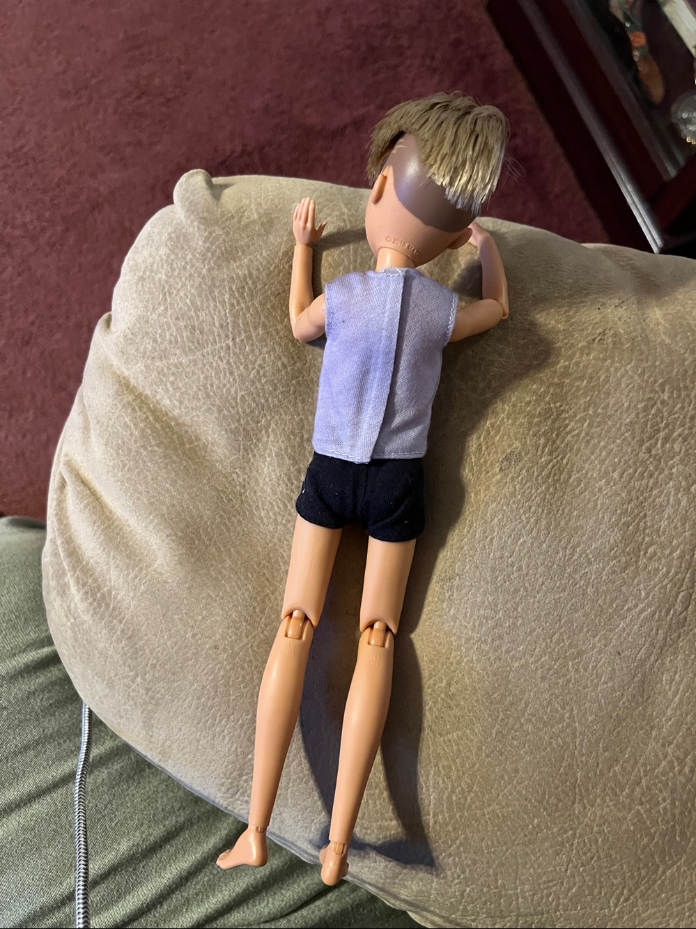 Fashion Doll in Lavender Tank and Black Shorts - Picture 8 of 8